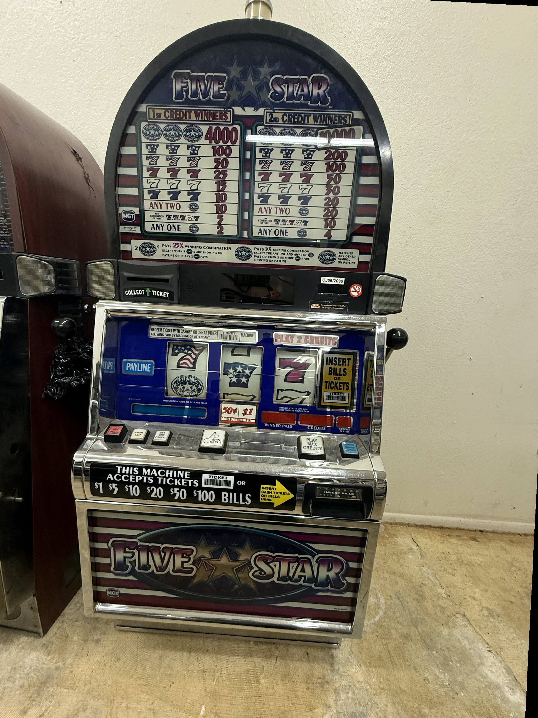 IGT Reel Spinner Five Star